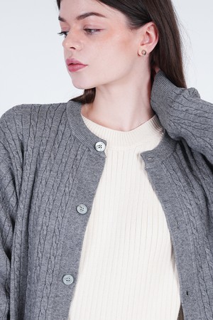 Silket Cable Round-neck Cardigan (Chacoal)