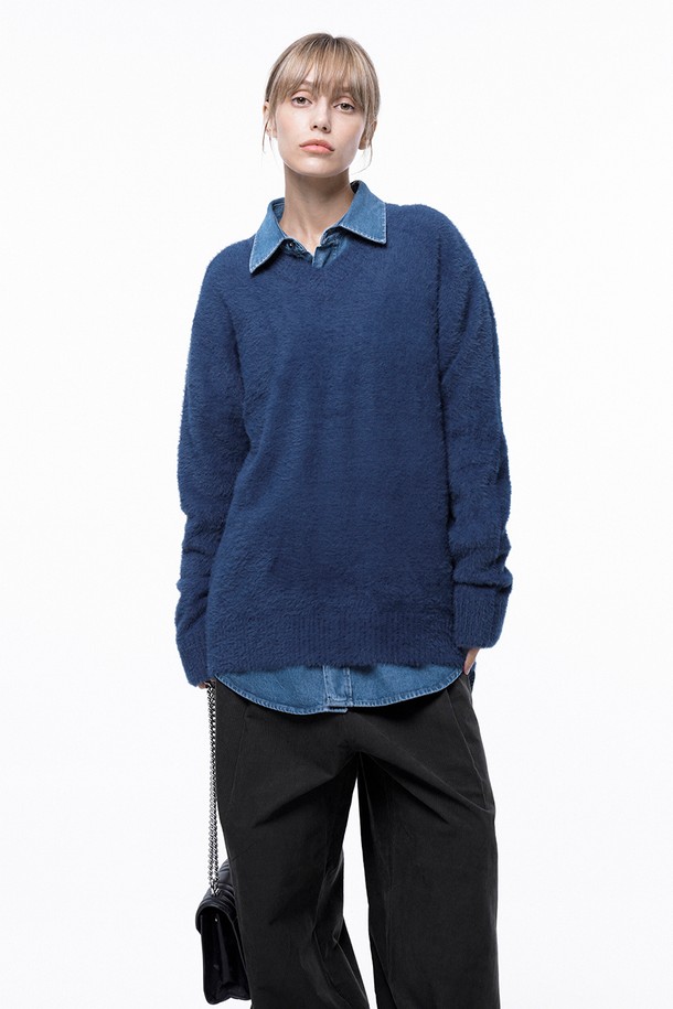 CHANCE'S NOI FOR WOMEN - 스웨터 - Soft Mohair Angora V-neck Knit - Blue /W243TP07BL