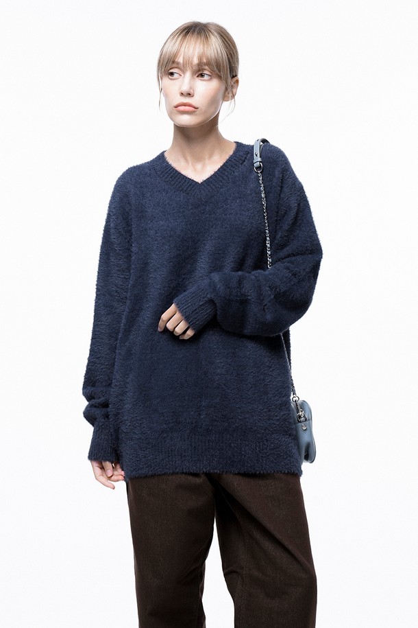 CHANCE'S NOI FOR WOMEN - 스웨터 - Soft Mohair Angora V-neck Knit - Navy /W243TP07NY