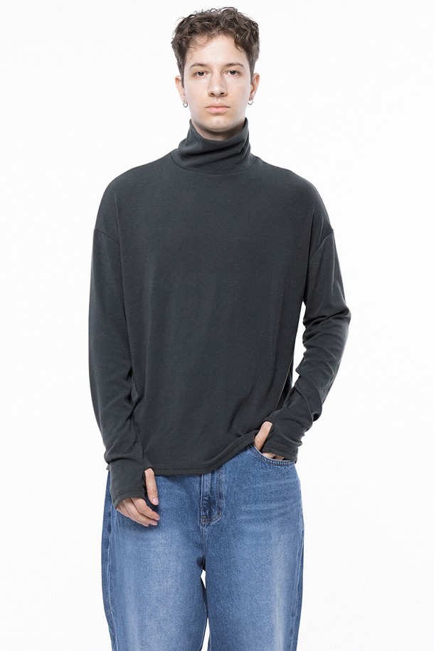 CHANCE'S NOI - 스웨터 - Spandex Finger-warmer Turtleneck - Charcoal /M243TP04CH