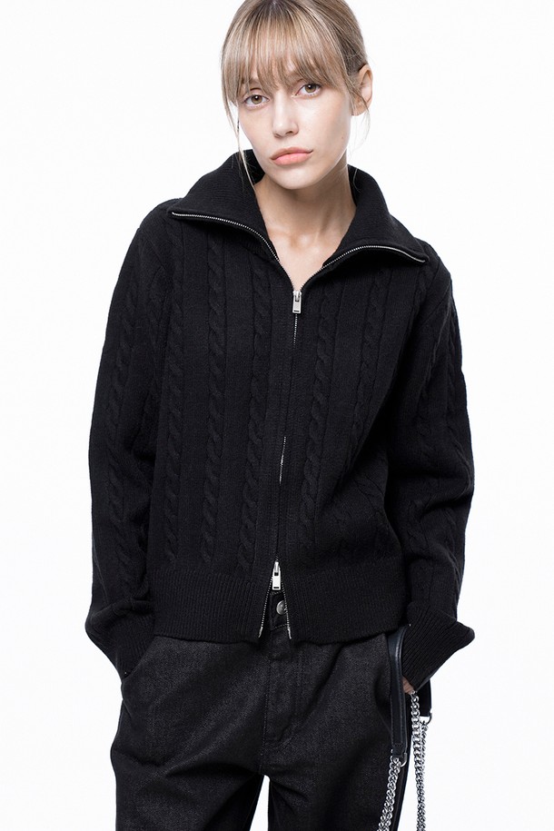 CHANCE'S NOI FOR WOMEN - 가디건 - Soft Cable Zip-up Knit Cardigan - Black /W243TP03BK