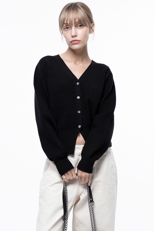 CHANCE'S NOI FOR WOMEN - 가디건 - Soft Crop Knit Cardigan - Black /W243TP04BK