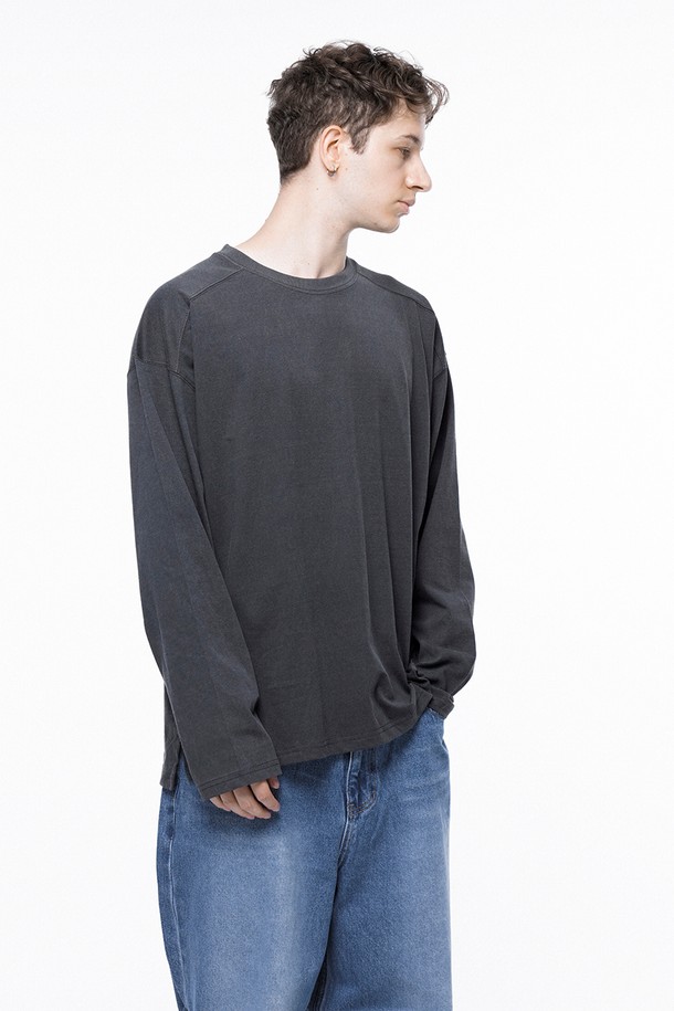 CHANCE'S NOI - 긴팔티셔츠 - Pigment Slit Long sleeved - Charcoal /M243TP03CH