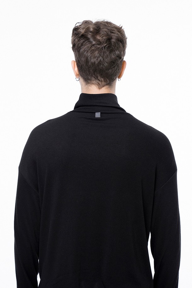 CHANCE'S NOI - 스웨터 - Spandex Finger-warmer Turtleneck - Black /M243TP04BK