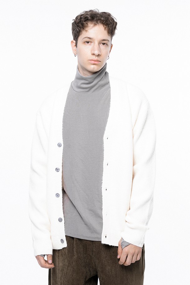 CHANCE'S NOI - 가디건 - Dense Hazzy Y-neck Cardigan - Ivory /M243OT01IV