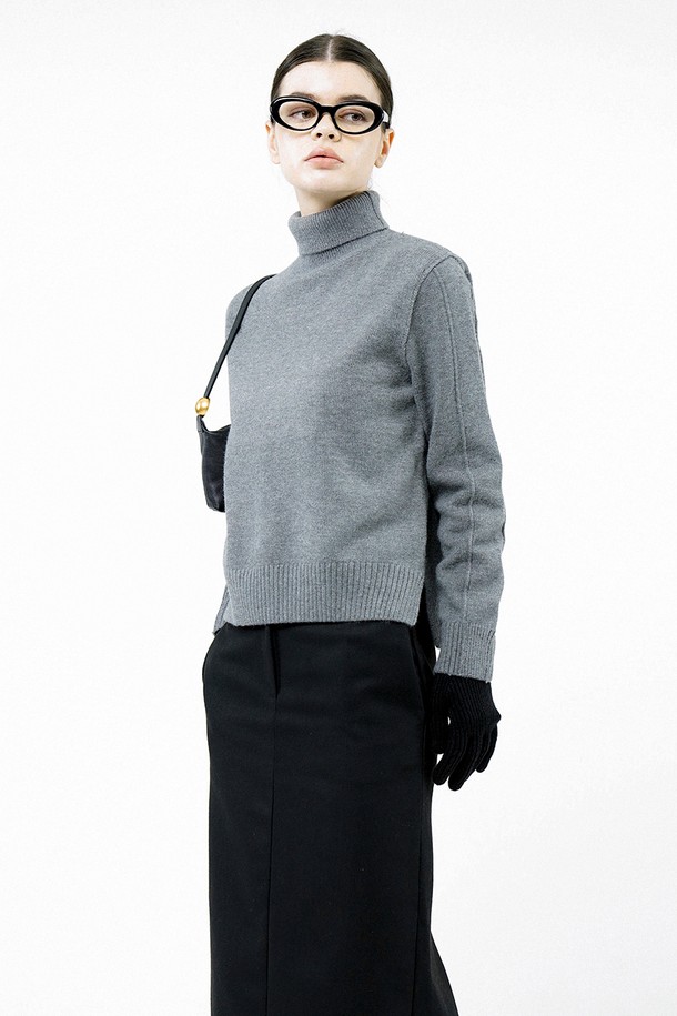 CHANCE'S NOI FOR WOMEN - 터틀넥 - [for Women] Soft Slit High Turtleneck - Charcoal /W244TP06CH