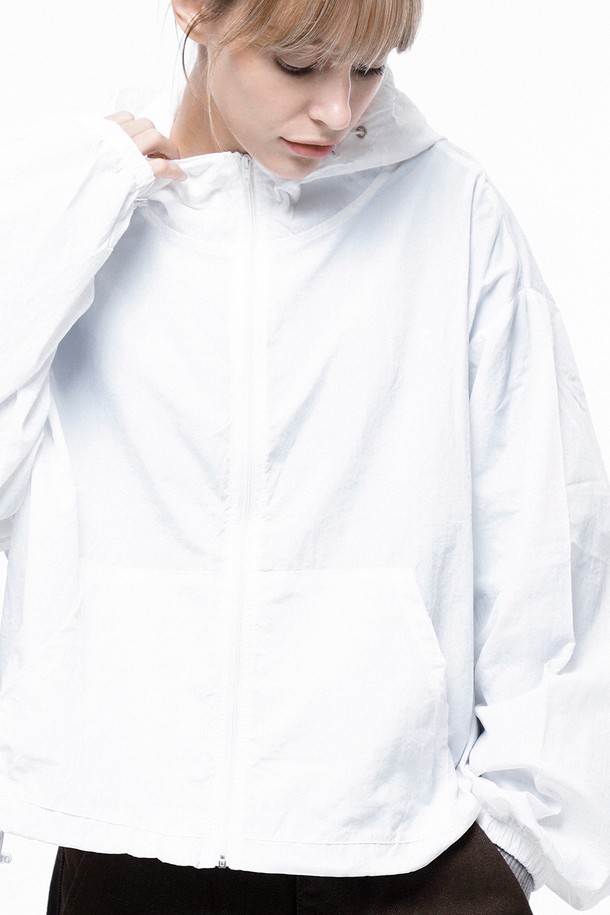 CHANCE'S NOI FOR WOMEN - 블루종/점퍼 - Crop Hooded Windbreaker Jumper - White /W243OT01WH