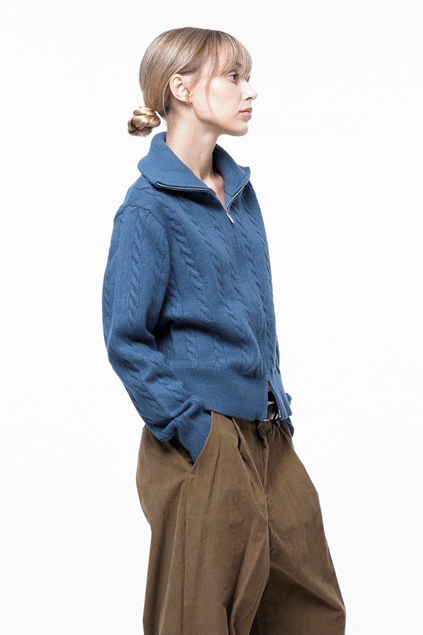 CHANCE'S NOI FOR WOMEN - 가디건 - Soft Cable Zip-up Knit Cardigan - Blue /W243TP03BL