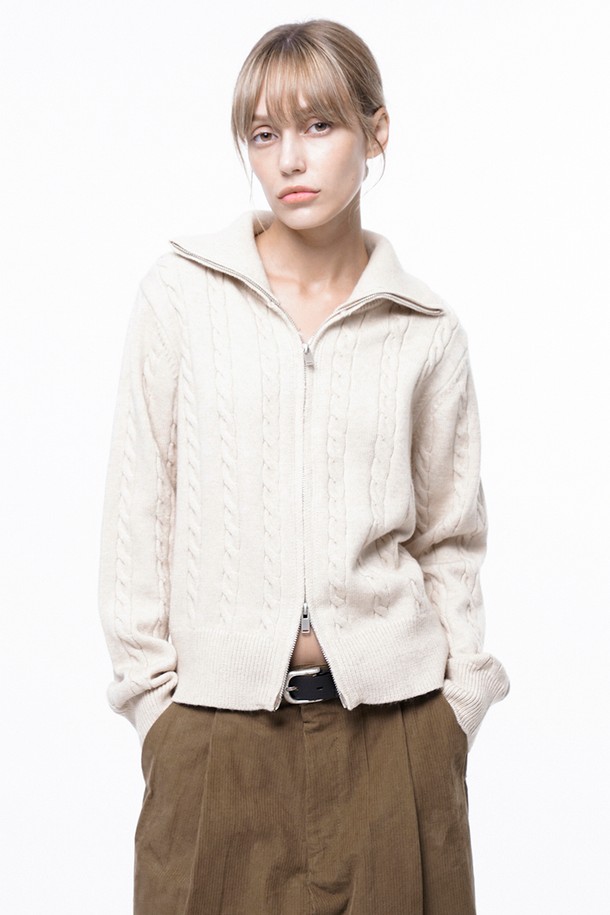 CHANCE'S NOI FOR WOMEN - 가디건 - Soft Cable Zip-up Knit Cardigan - Oatmeal /W243TP03OT