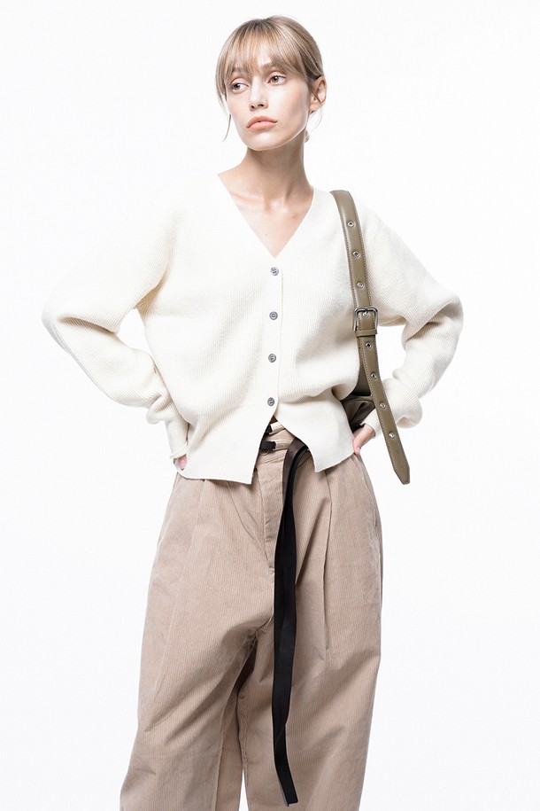 CHANCE'S NOI FOR WOMEN - 가디건 - Soft Crop Knit Cardigan - Ivory /W243TP04IV