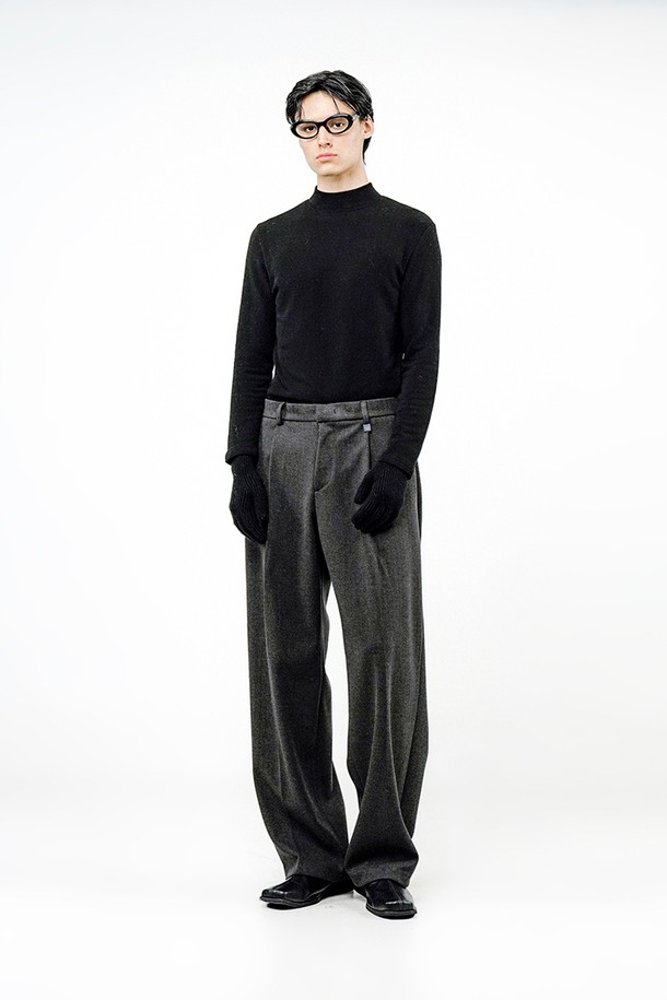 CHANCE'S NOI - 캐주얼팬츠 - Raised One Tuck Wool slacks - Charcoal /M244PT01CH