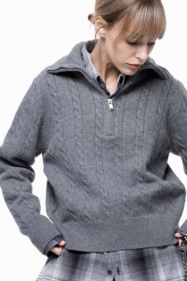 CHANCE'S NOI FOR WOMEN - 스웨터 - Soft Cable Half Zip-up Knit - Gray /W243TP01GR