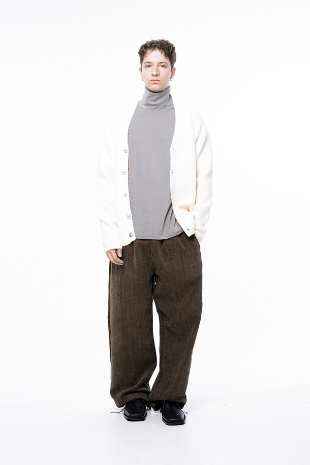 CHANCE'S NOI - 가디건 - Dense Hazzy Y-neck Cardigan - Ivory /M243OT01IV