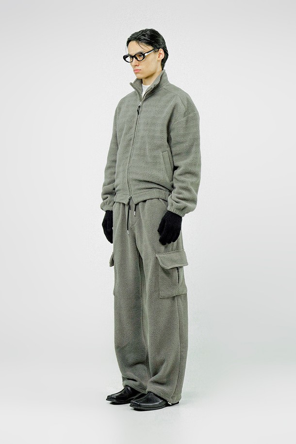 CHANCE'S NOI - 캐주얼팬츠 - Fleece String Cargo Pants - Khaki /M244PT05KA