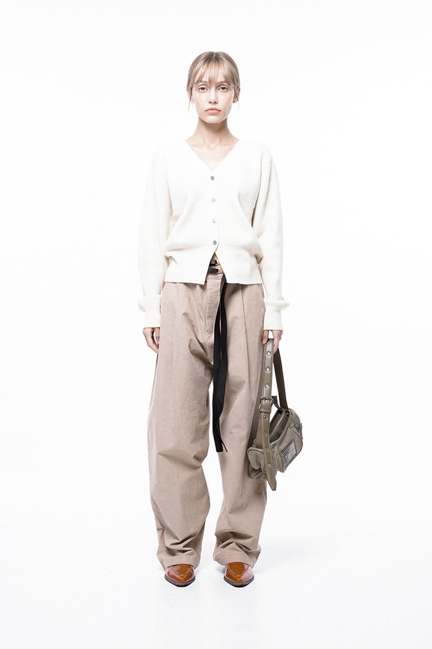 CHANCE'S NOI FOR WOMEN - 가디건 - Soft Crop Knit Cardigan - Ivory /W243TP04IV