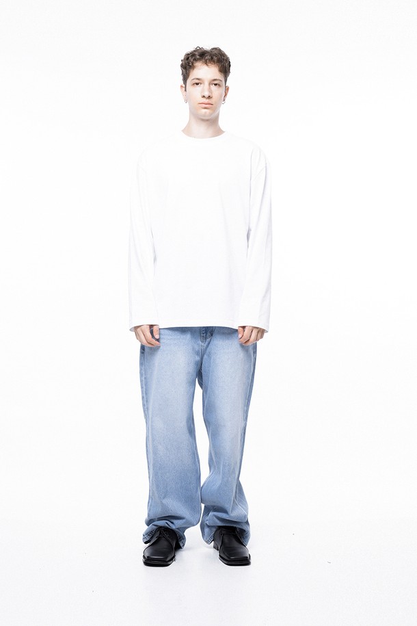 CHANCE'S NOI - 긴팔티셔츠 - Clean long-sleeved - White /M243TP01WH