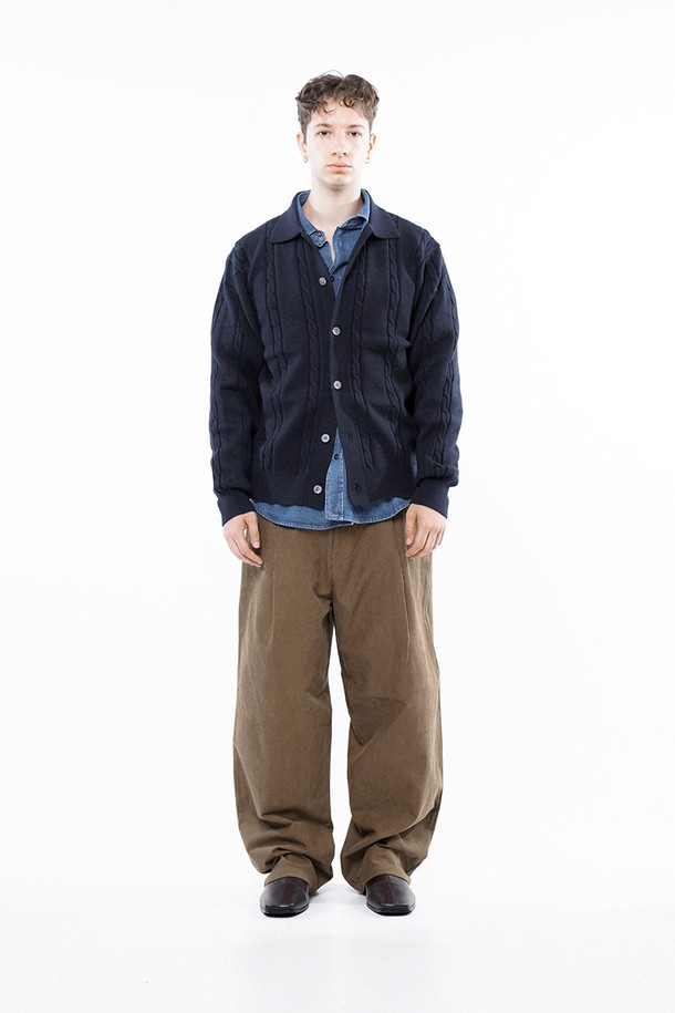 CHANCE'S NOI - 가디건 - Dense Cable Collar-neck Cardigan - Navy /M243OT02NY