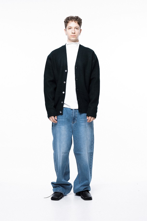 CHANCE'S NOI - 가디건 - Dense Hazzy Y-neck Cardigan - Green /M243OT01GN