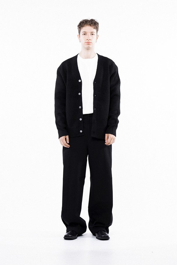 CHANCE'S NOI - 가디건 - Dense Hazzy Y-neck Cardigan - Black /M243OT01BK