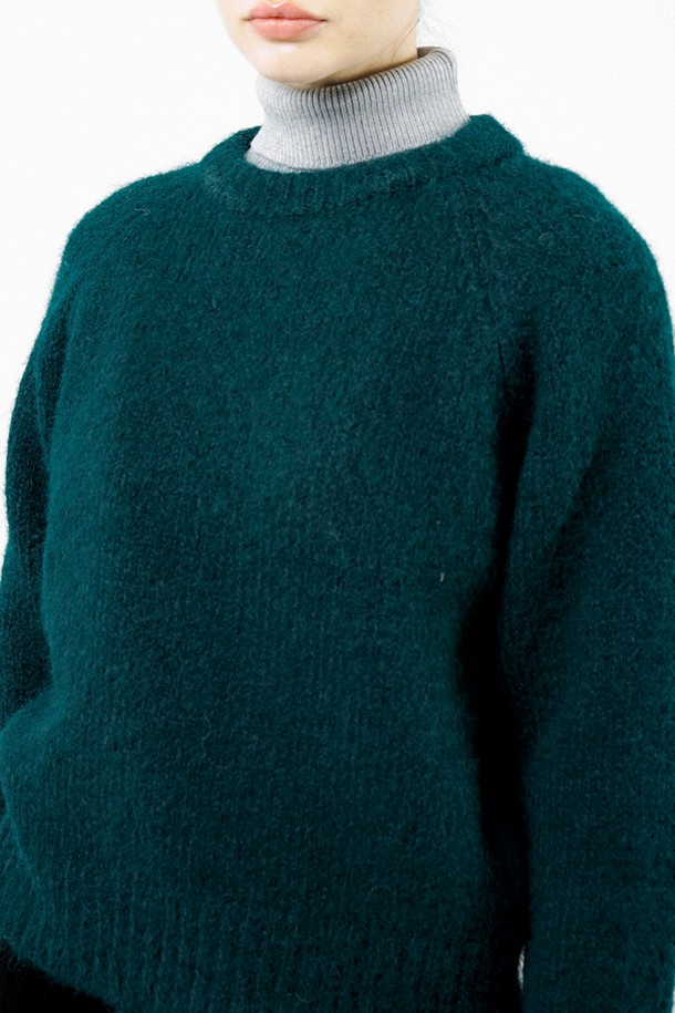 CHANCE'S NOI FOR WOMEN - 스웨터 - [for Women] Boucle Reglan Round Knit - Deep Green /W244TP04GN