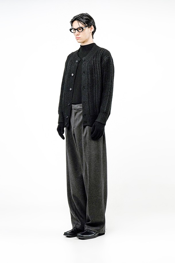 CHANCE'S NOI - 가디건 - Sweater Round-neck Cardigan - Black /M244TP06BK