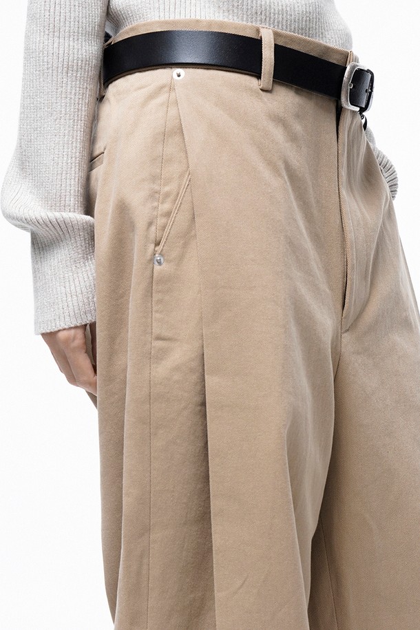 CHANCE'S NOI FOR WOMEN - 캐주얼팬츠 - Side Tuck Wide Cotton Slacks - Beige /M243PT04BEW