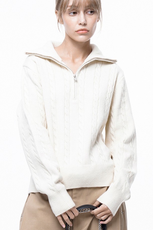 CHANCE'S NOI FOR WOMEN - 스웨터 - Soft Cable Half Zip-up Knit - Ivory /W243TP01IV