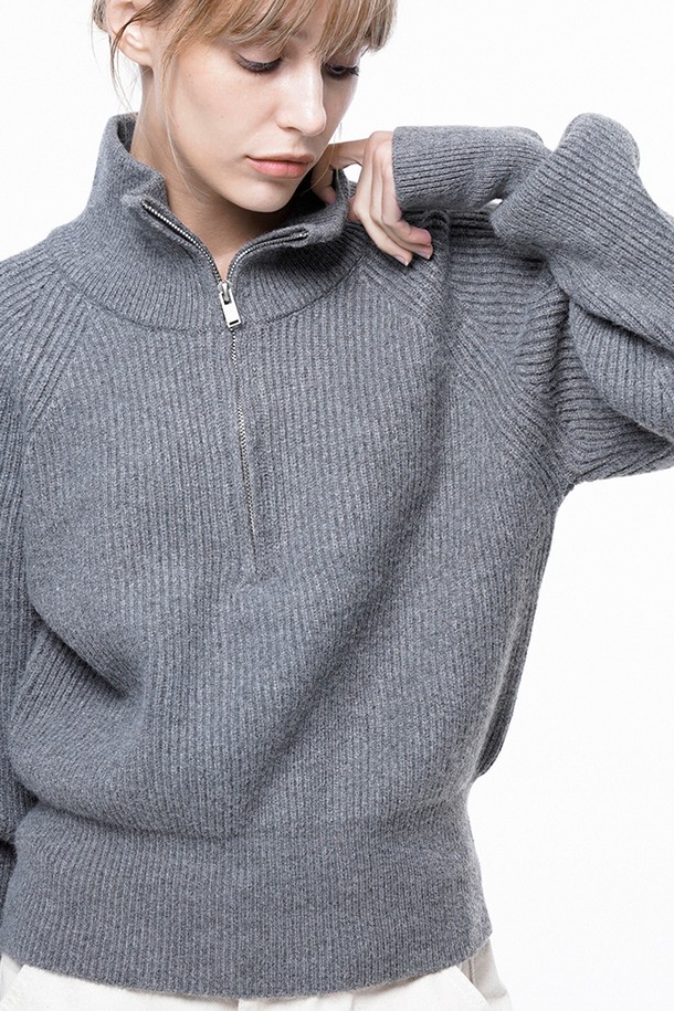 CHANCE'S NOI FOR WOMEN - 스웨터 - Soft Hazzy Half Zip-up Knit - Gray /W243TP05GR