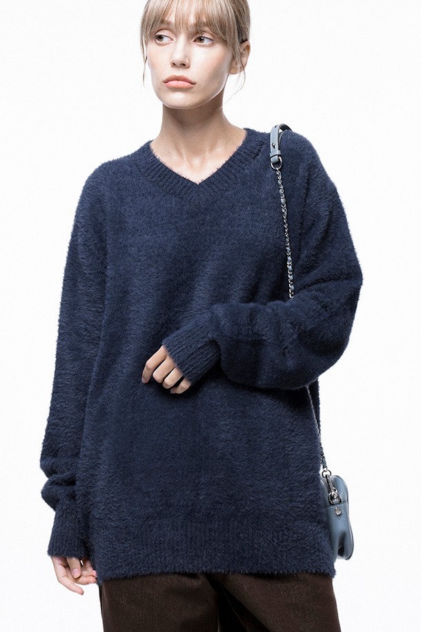 CHANCE'S NOI FOR WOMEN - 스웨터 - Soft Mohair Angora V-neck Knit - Navy /W243TP07NY