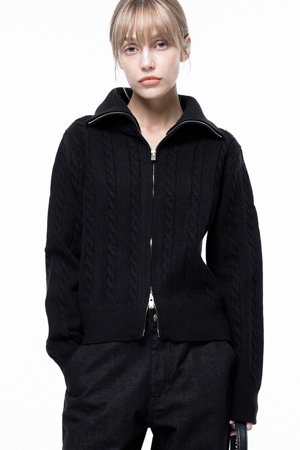 CHANCE'S NOI FOR WOMEN - 가디건 - Soft Cable Zip-up Knit Cardigan - Black /W243TP03BK