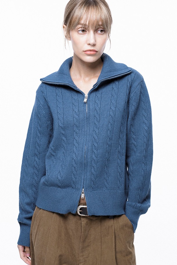 CHANCE'S NOI FOR WOMEN - 가디건 - Soft Cable Zip-up Knit Cardigan - Blue /W243TP03BL