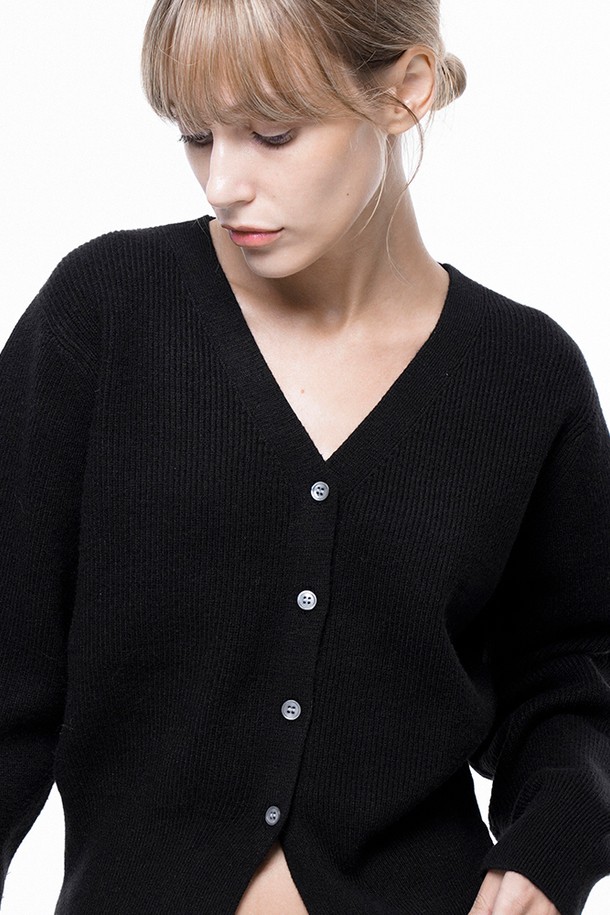 CHANCE'S NOI FOR WOMEN - 가디건 - Soft Crop Knit Cardigan - Black /W243TP04BK