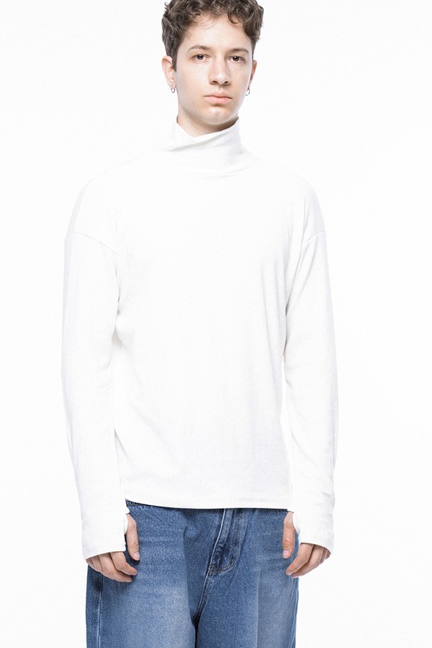 CHANCE'S NOI - 스웨터 - Spandex Finger-warmer Turtleneck - White /M243TP04WH