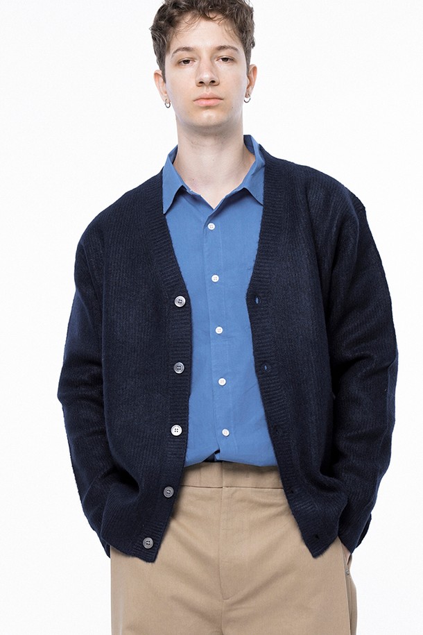 CHANCE'S NOI - 가디건 - Dense Hazzy Y-neck Cardigan - Navy /M243OT01NY