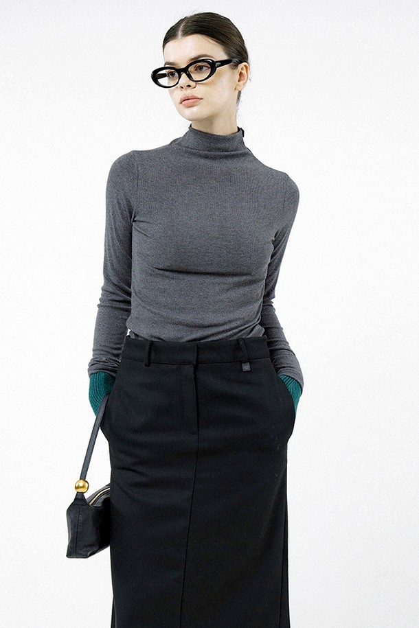 CHANCE'S NOI FOR WOMEN - 터틀넥 - [for Women] Slit Ribbed Half Turtleneck - Charcoal /W244TP03CH