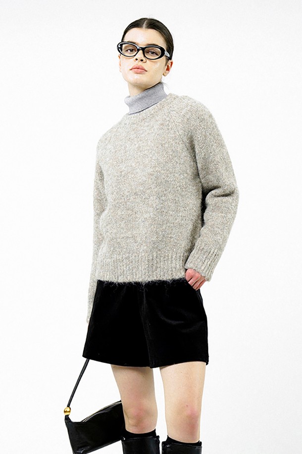 CHANCE'S NOI FOR WOMEN - 스웨터 - [for Women] Boucle Reglan Round Knit - Beige /W244TP04BE