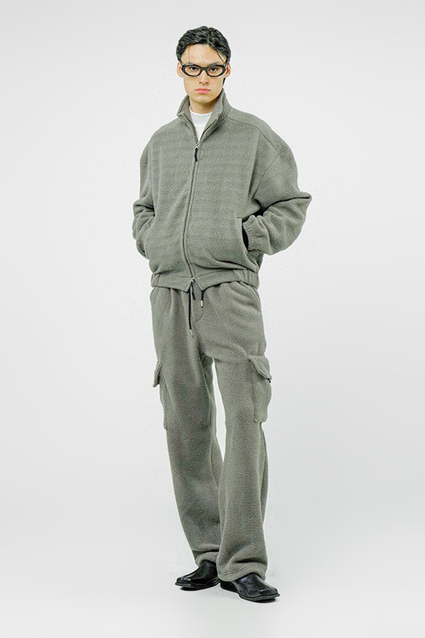 CHANCE'S NOI - 캐주얼팬츠 - Fleece String Cargo Pants - Khaki /M244PT05KA