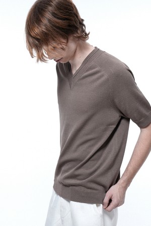 Reglan Slit V-neck Half Knit - Brown