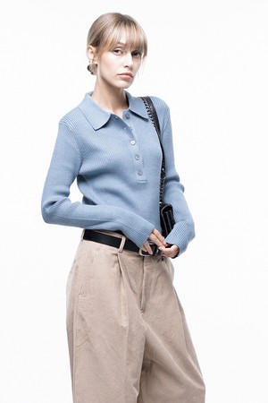 Soft Slim Button Collar Knit - Sky /W243TP08SK