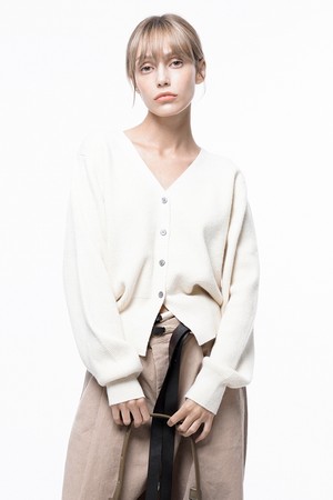 Soft Crop Knit Cardigan - Ivory /W243TP04IV