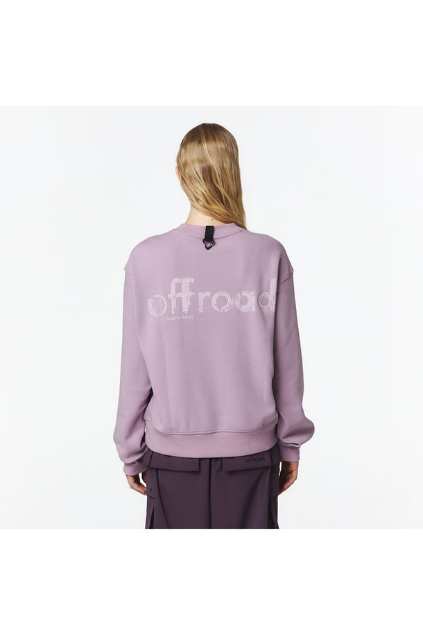 유니 로고 자수 MTM은 부드러운 촉감의 폴리에스테르, 면, 폴리우레탄 혼방 소재로 제작되었으며, 인디 퍼플 색상의 유니섹스 맨투맨입니다. 캐주얼하고 스포티한 무드를 연출하며, 로고 자수와 프린트 조합, 삼각 카라비너와 테이프 디테일이 특징입니다. 자연스러운 숄더 라인과 루즈핏으로 편안하게 착용 가능하며, 라운드넥 디자인으로 봄, 가을 일상복으로 적합합니다.
