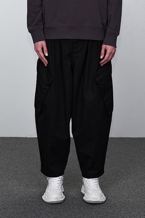 MULTI PLEATED 벌룬 데님 팬츠_5K52621