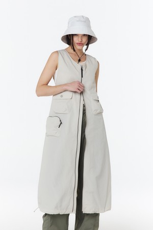 여성 슬리브리스 오버핏 원피스 (오트밀)_5L42813