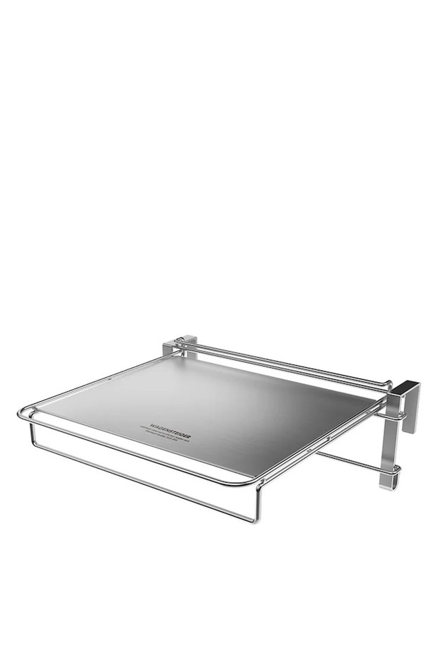 바겐슈타이거 올스텐 서브 키친 홀더랙 주방 보조선반은 주방 공간을 효율적으로 활용할 수 있는 실버 색상의 모던하고 심플한 디자인의 주방용품입니다. 스테인리스스틸과 ABS 소재로 제작되어 부식 및 변색 방지 기능이 있으며, 접이식 및 슬라이드식 구조로 공간 절약에 효과적입니다. 후크형 설치 방식으로 간편하게 설치할 수 있으며, 하부장 두께 1.5~2.5cm에 호환됩니다. 라운드 엣지 처리와 위생적인 소재 사용으로 안전하며, 최대 1kg까지 하중을 견딜 수 있습니다.
