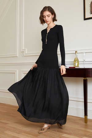 YY Pearl snap fishtail pleats maxi dress