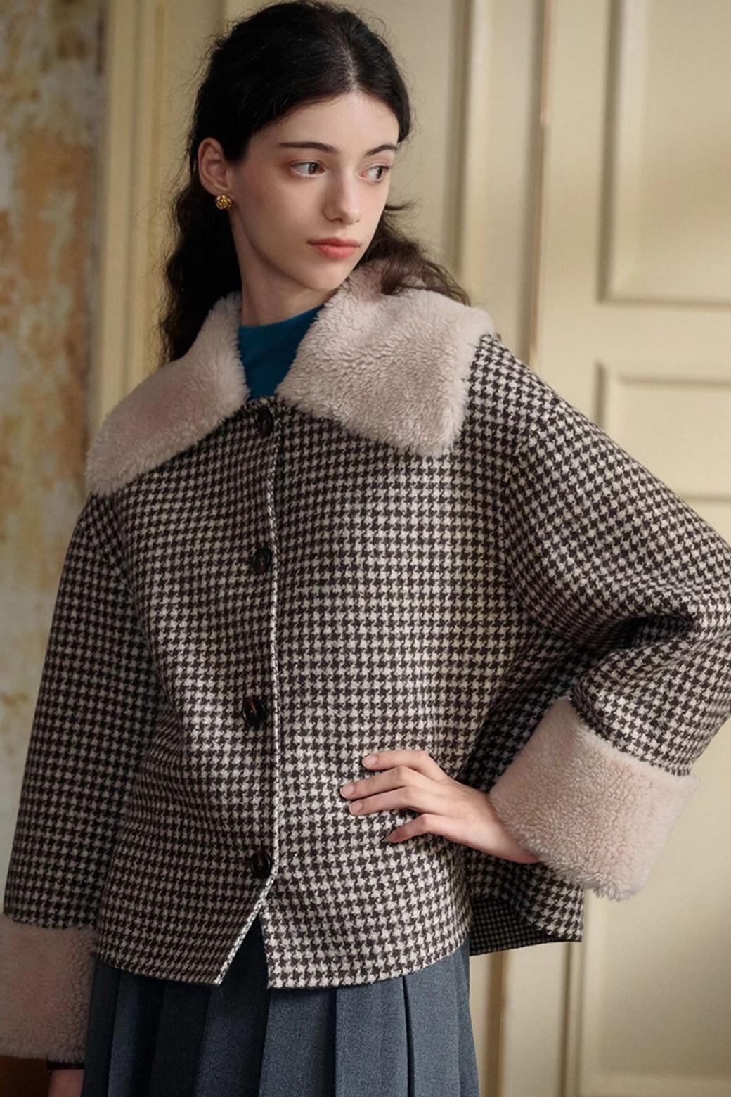 Simple Retro - 자켓 - SR_Fur Lapel Cropped Tweed Jacket