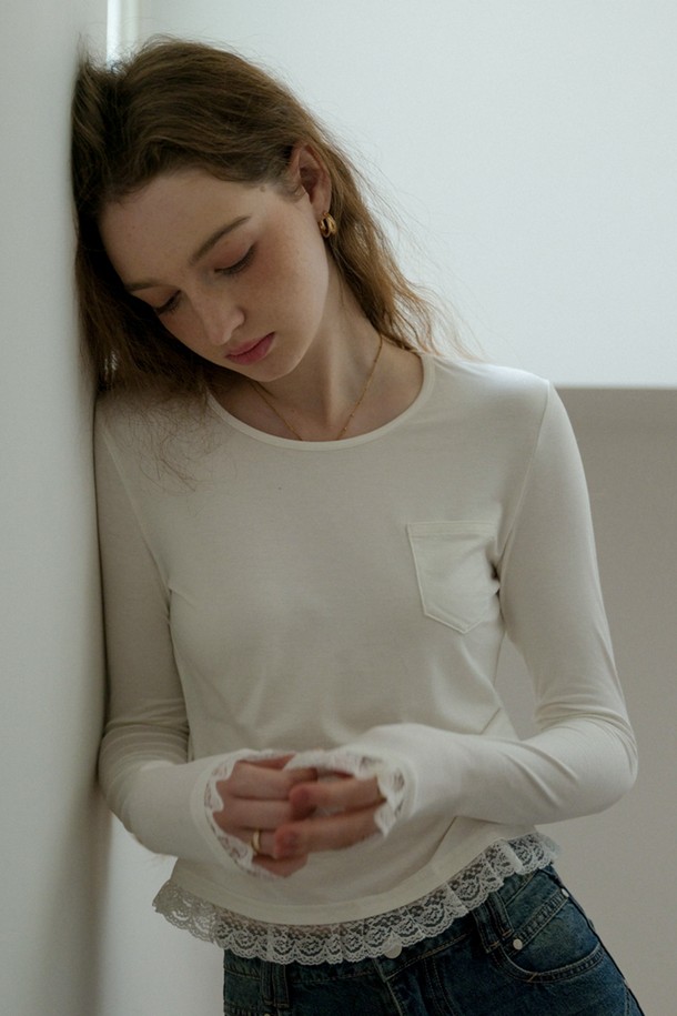 Cest Moidew - 긴소매 티셔츠 - Cest_Lace long-sleeved slim top