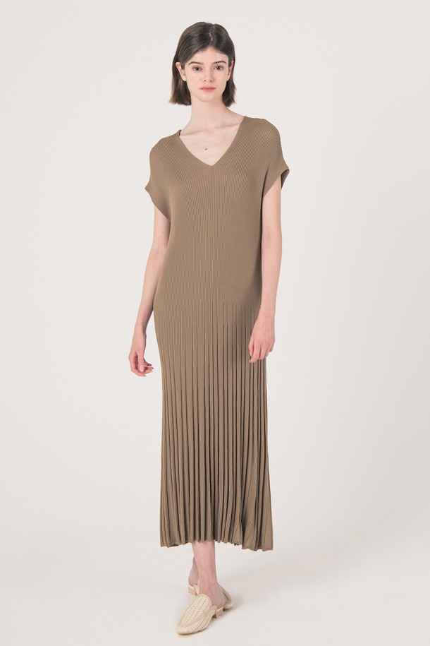 WE'DEE - 반소매 원피스 - WED_V neck sleeveless dress_KHAKI