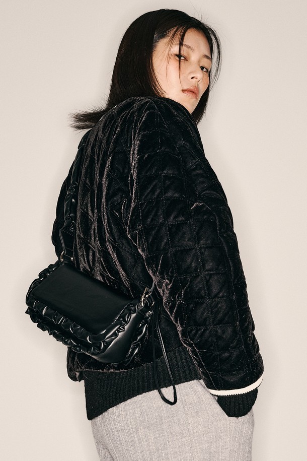 Aei&Rei - 크로스백 - AR_Ruffled trim lace cross bag