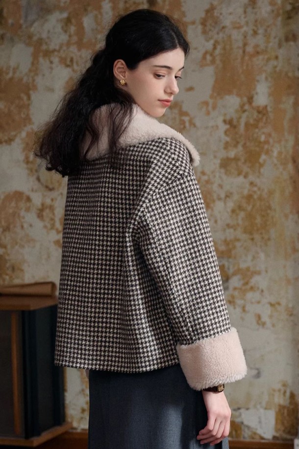 Simple Retro - 자켓 - SR_Fur Lapel Cropped Tweed Jacket